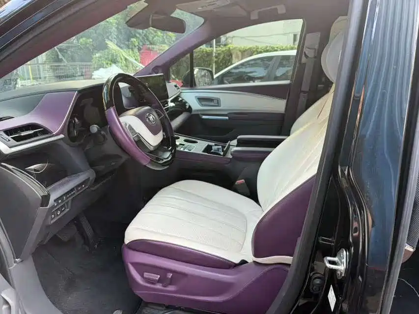 Grevia 2024 2.5L Hybrid Comfort Edition купить на сайте DeffCars