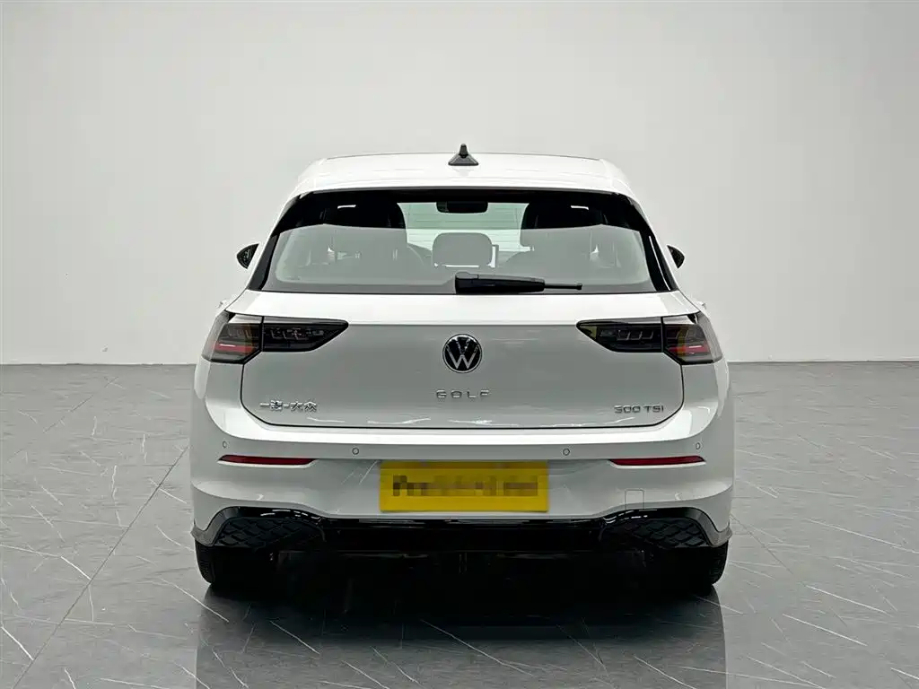 Golf 2025 300TSI R-Line купить на сайте DeffCars