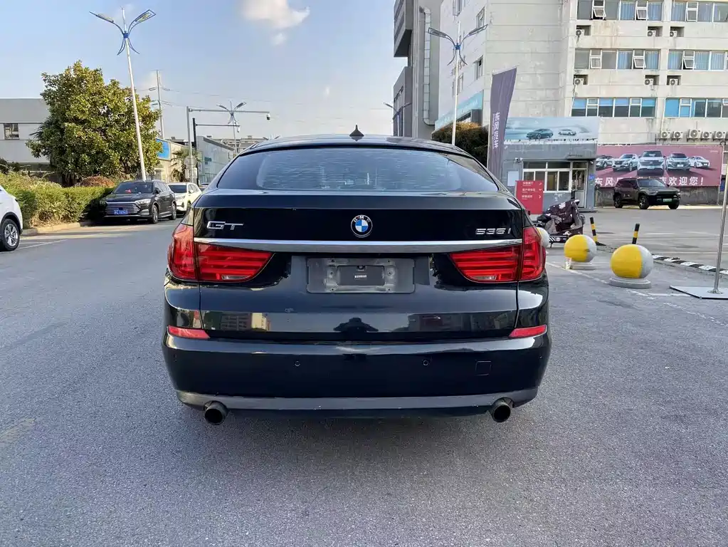BMW 5 Series GT 2011 535i xDrive luxury model купить на сайте DeffCars