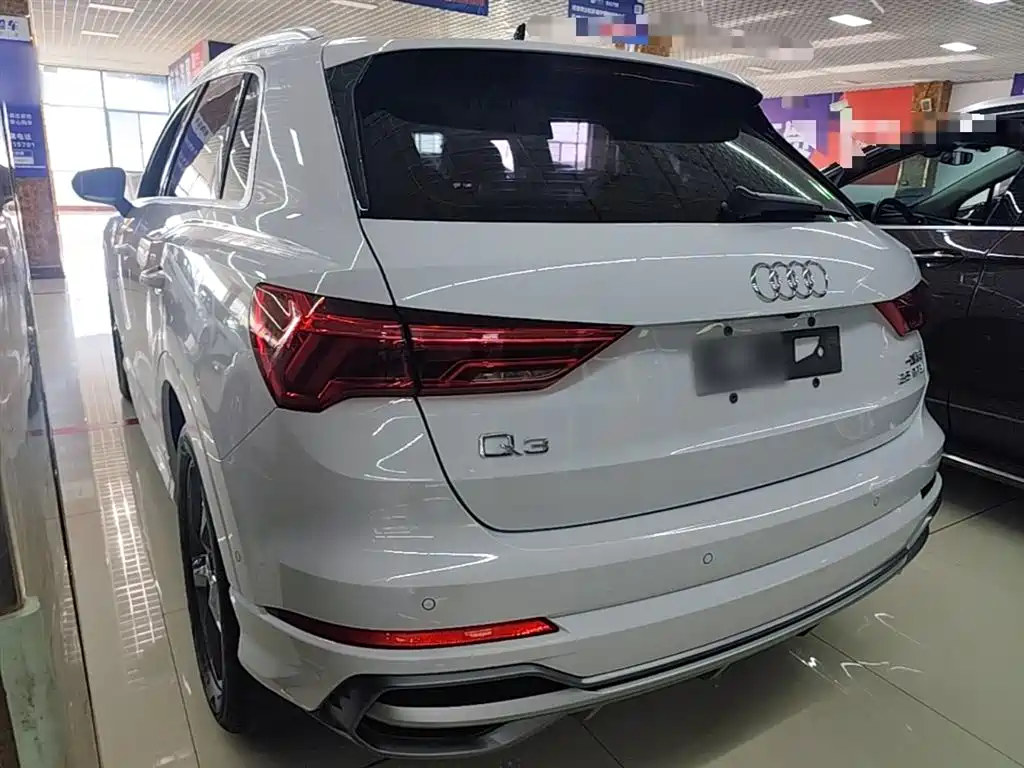 Audi Q3 2021 35 TFSI Fashionable and Dynamic купить на сайте DeffCars