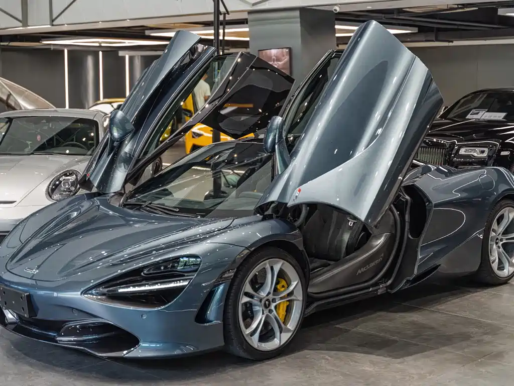 McLaren 720S 2019 4.0T Coupe купить на сайте DeffCars