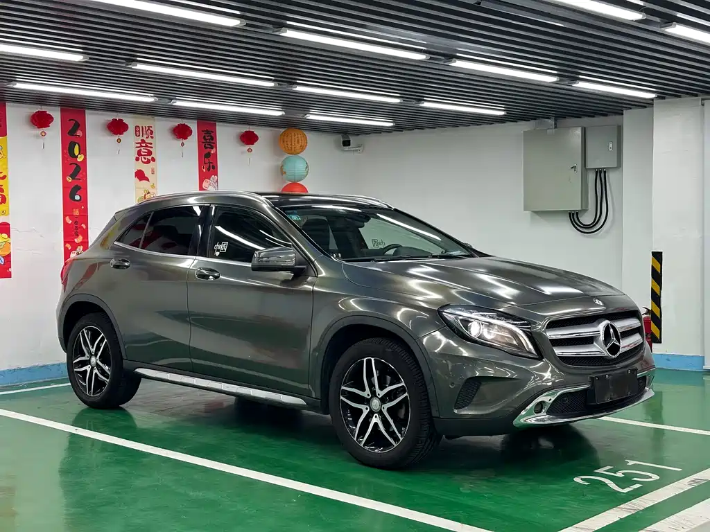 Mercedes-Benz GLA 2016 GLA 220 4MATIC Fashion Model купить на сайте DeffCars