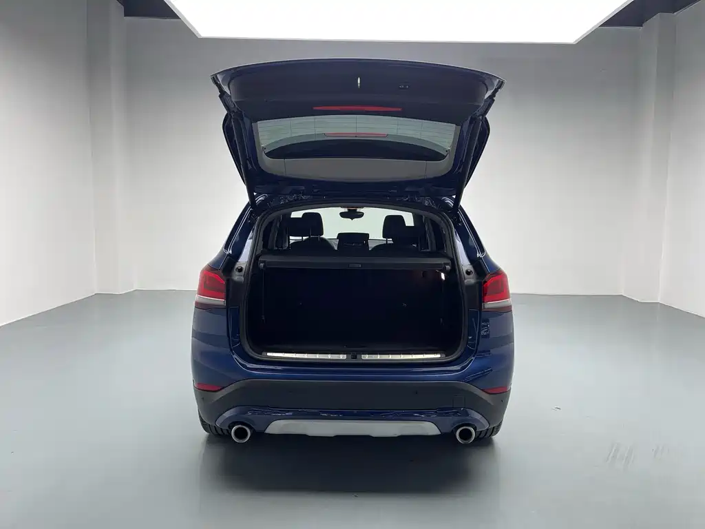 BMW X1 2021 xDrive25Li Exclusive Model купить на сайте DeffCars