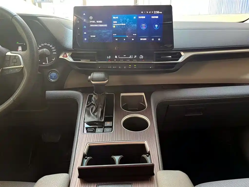 Grevia 2023 2.5L Hybrid Premium PLUS Edition купить на сайте DeffCars