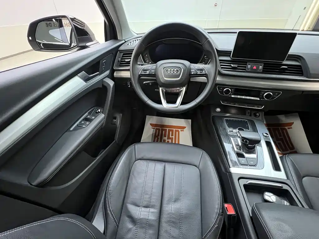 Audi Q5L 2020 facelift 40 TFSI enjoys fashionable style купить на сайте DeffCars