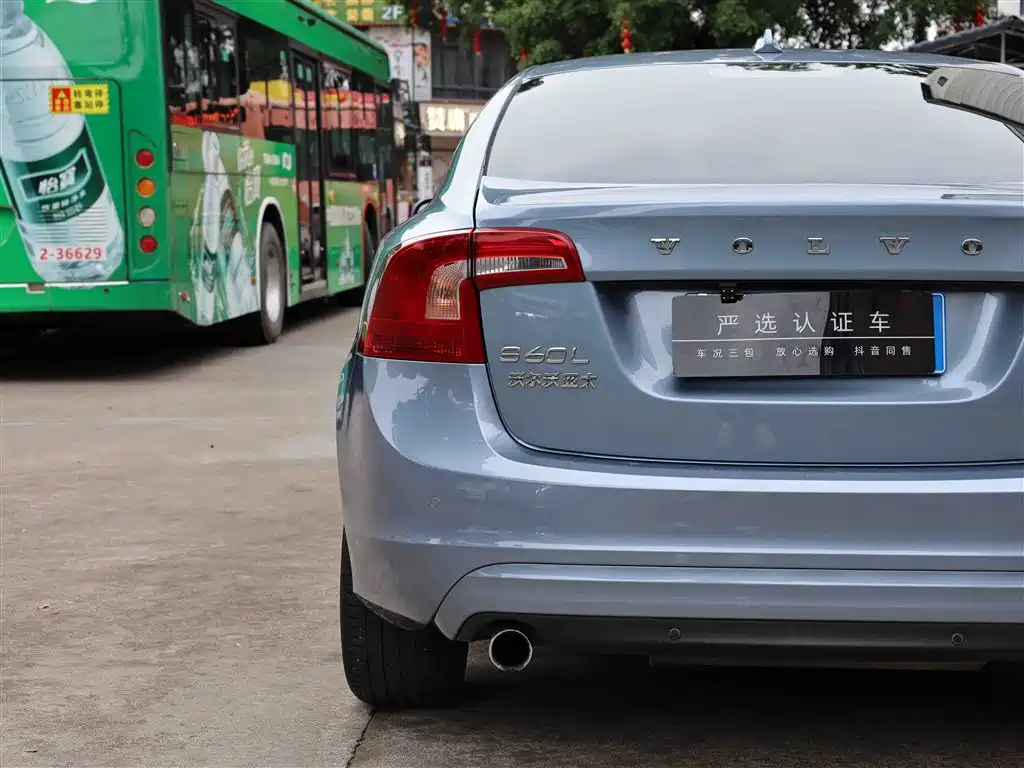 Volvo S60 2018 S60L T3 Smart Edition купить на сайте DeffCars
