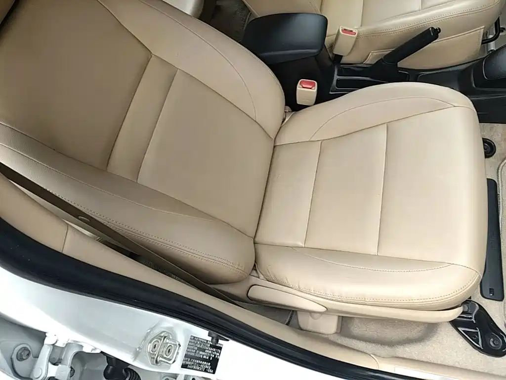 YARiS L Enjoy 2019 1.5E CVT Charming Edition National VI купить на сайте DeffCars