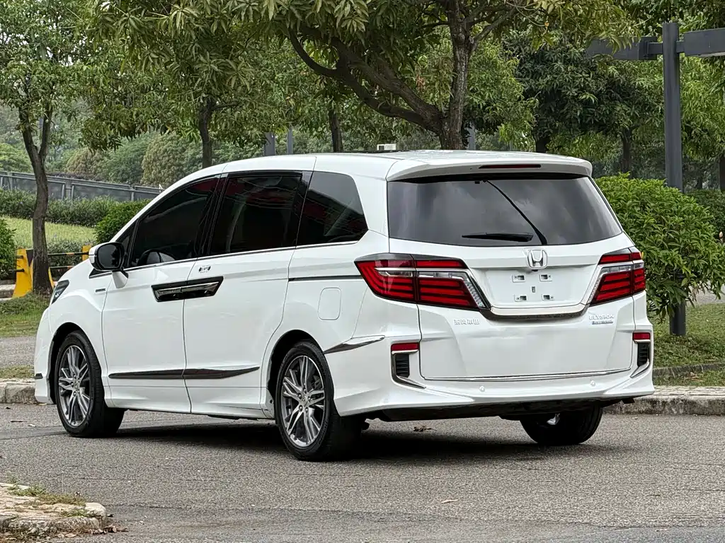 Alison 2019 2.0L Hybrid Deluxe Edition купить на сайте DeffCars