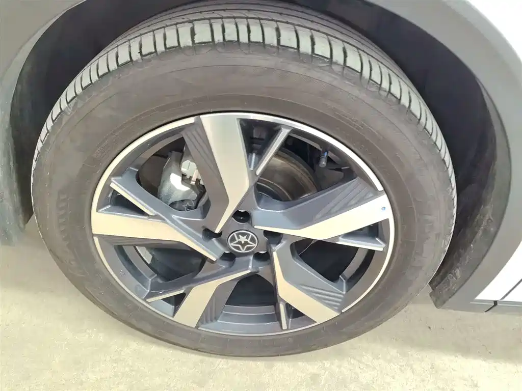 Venucia V DD-i 2025 Orca 150km Joy Travel Edition купить на сайте DeffCars