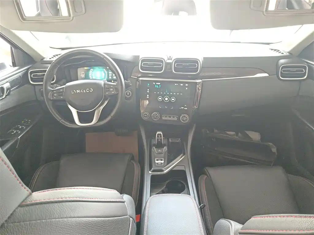 Lynk & Co 02 2019 High-Energy Version 2.0T Automatic Two-wheel Drive Powerful Version National VI купить на сайте DeffCars