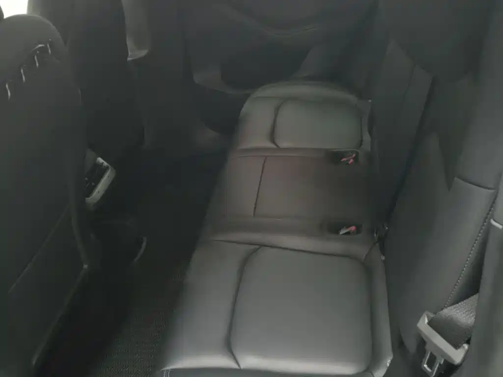 Model Y 2022 rear-wheel drive version купить на сайте DeffCars