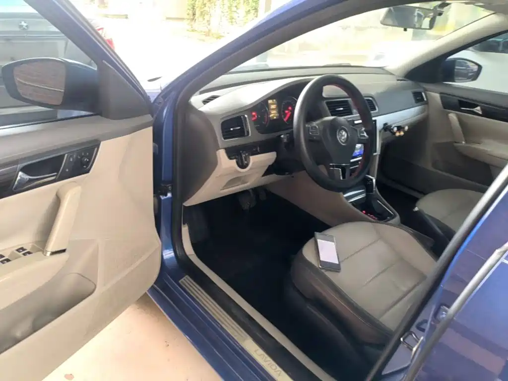 Gran Lavida 2013 1.4TSI Automatic Comfort Edition купить на сайте DeffCars