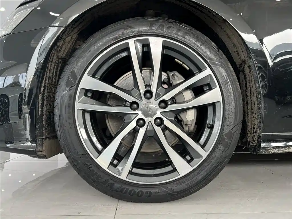 Audi A6L 2022 40 TFSI luxury and dynamic model купить на сайте DeffCars