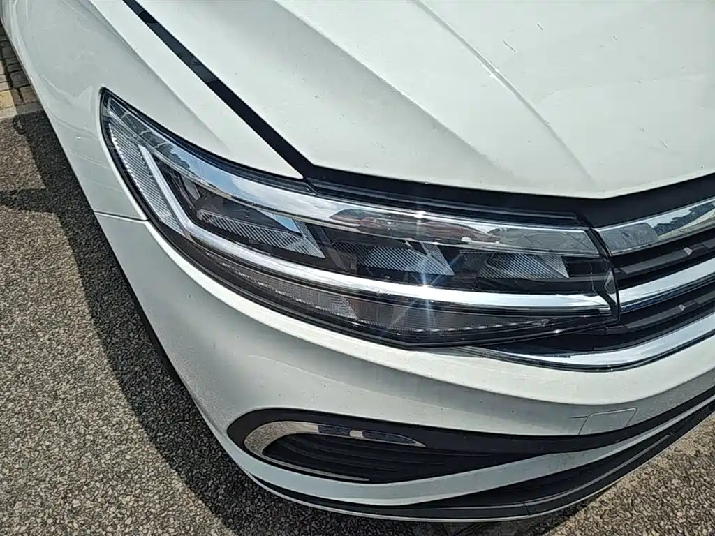 Bora 2025 facelift 200TSI DSG Yuexing Navigation Edition купить на сайте DeffCars