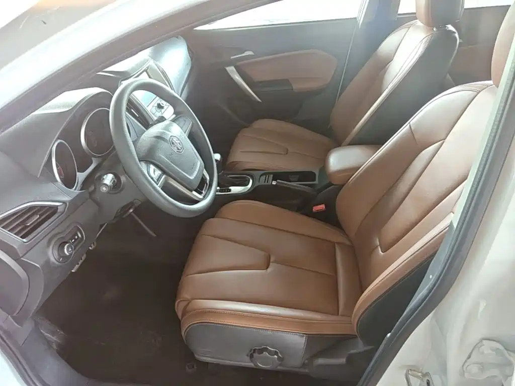 MG Motor GT 2016 1.5L Automatic Value Deluxe Edition купить на сайте DeffCars