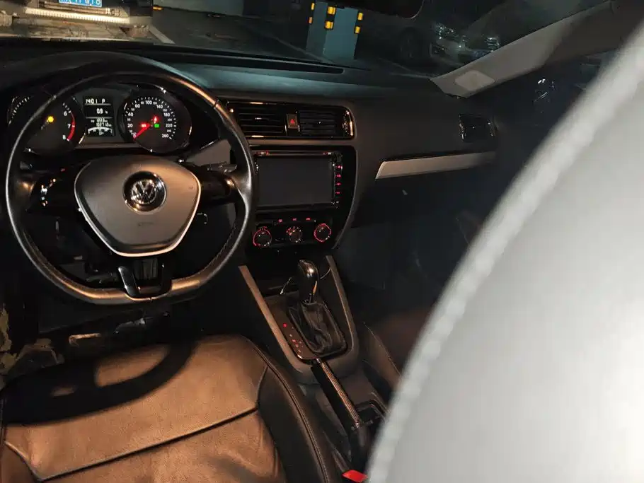 Sagitar 2015 1.6L automatic comfort model купить на сайте DeffCars