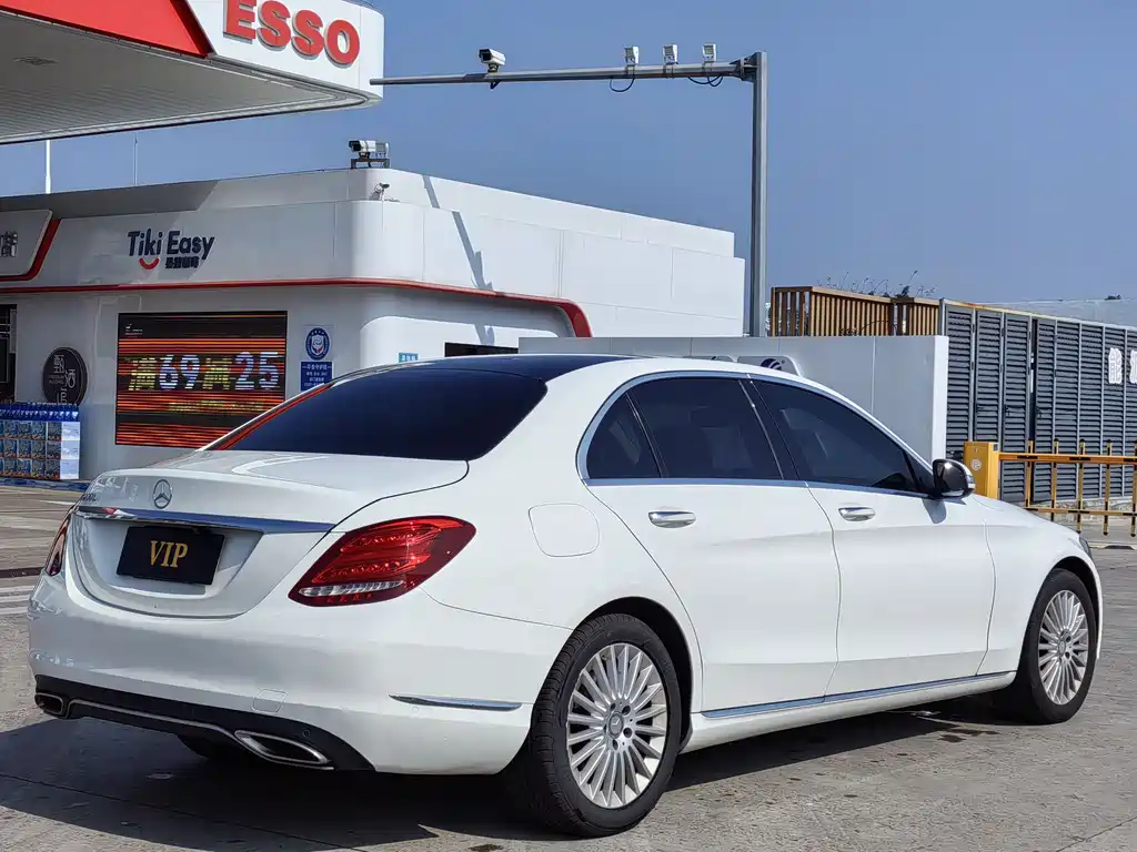 Mercedes-Benz C-Class 2015 C 200 L купить на сайте DeffCars