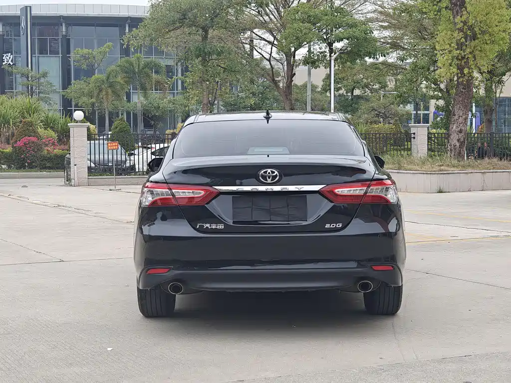 Camry 2021 2.0G Deluxe Edition купить на сайте DeffCars
