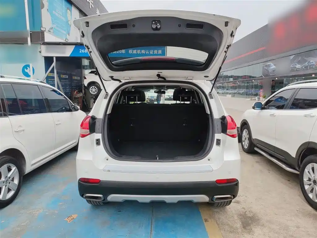 Haval H2 2018 Creative Edition Blue Label 1.5T dual-clutch two-wheel drive fashion model купить на сайте DeffCars