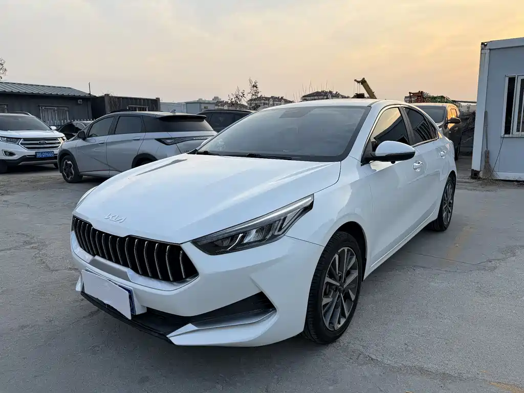 Kia K3 2021 1.5L CVT Youth Edition купить на сайте DeffCars