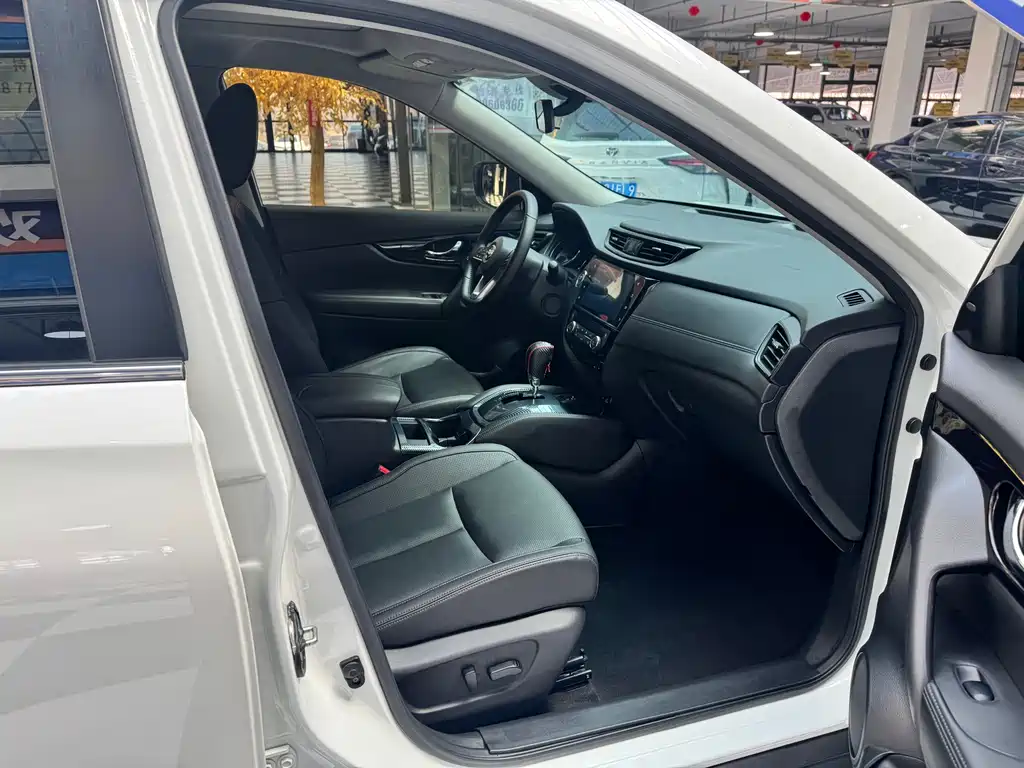 X-Trail 2022 2.0L 2WD Intelligent Link Premium Edition купить на сайте DeffCars