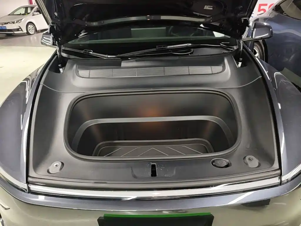 Model Y 2025 Long Range All-Wheel Drive First Edition купить на сайте DeffCars