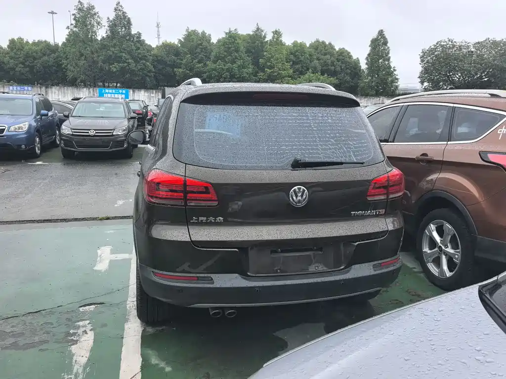 Tiguan 2013 1.8TSI automatic two-wheel drive luxury model купить на сайте DeffCars
