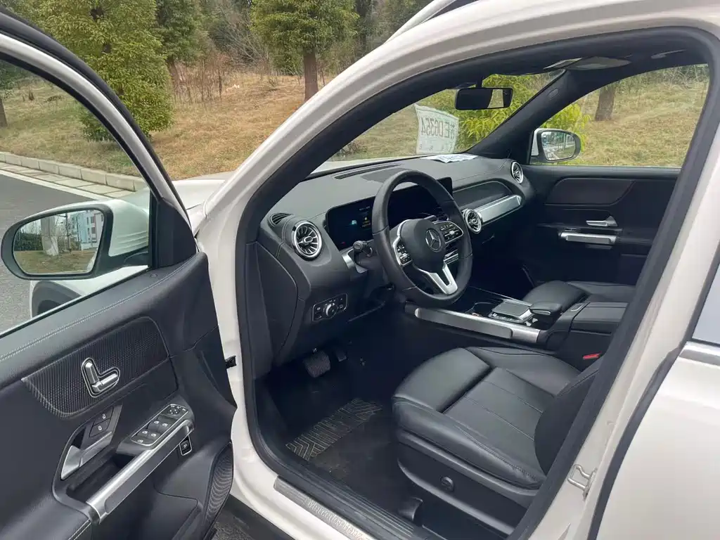 Mercedes-Benz GLB 2021 GLB 200 Dynamic купить на сайте DeffCars