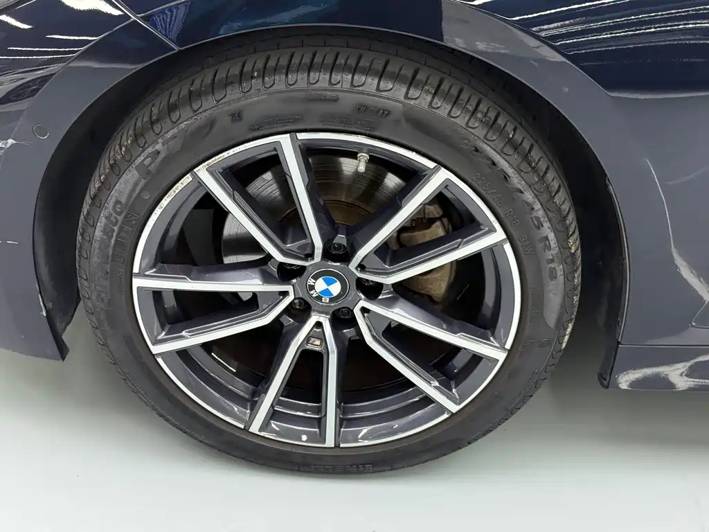 BMW 3 Series 2023 325Li M Sports Package купить на сайте DeffCars
