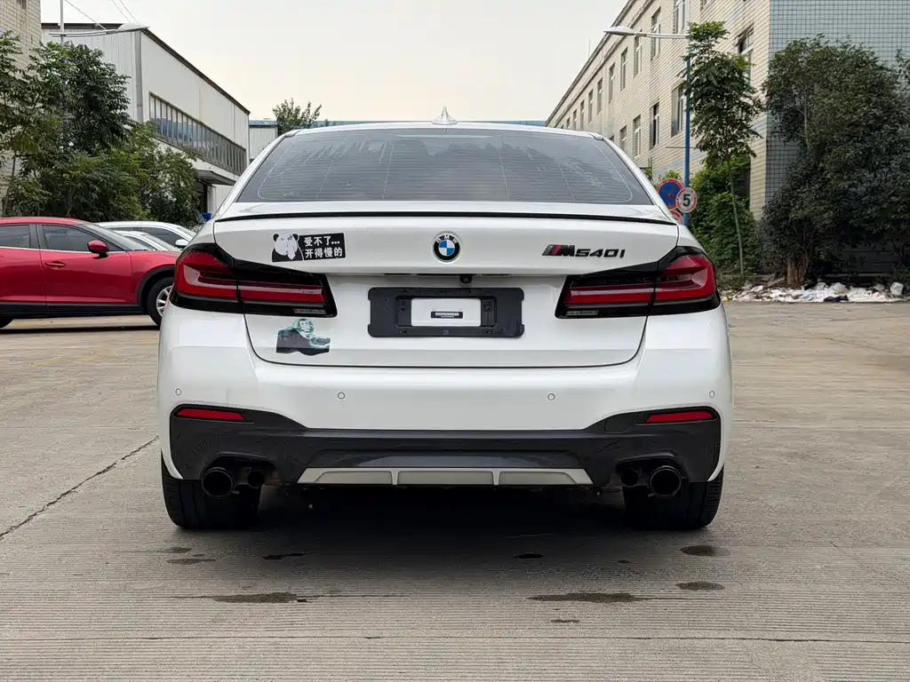 BMW 5 Series 2022 facelift 525Li M Sports Package купить на сайте DeffCars