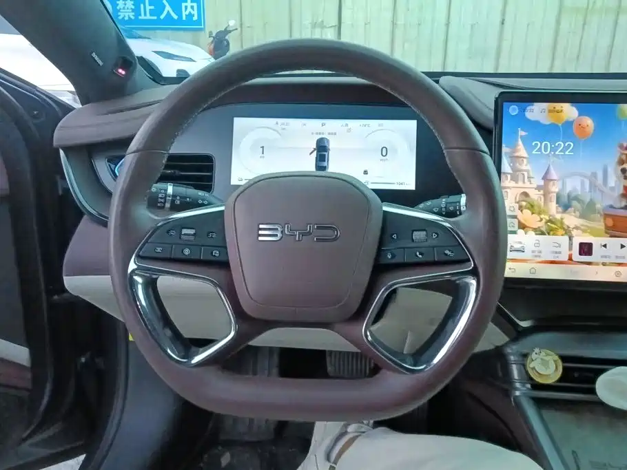 Seal 2023 DM-i 1.5T 121km flagship model купить на сайте DeffCars