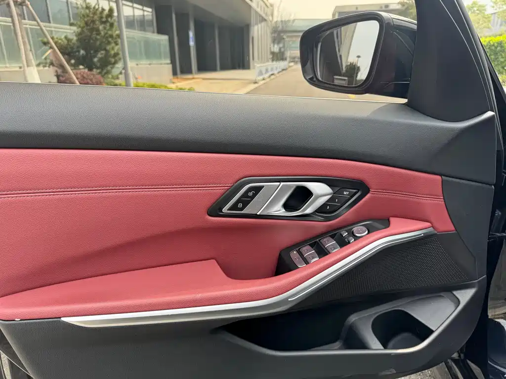 BMW 3 Series 2023 325Li M Sports Package купить на сайте DeffCars
