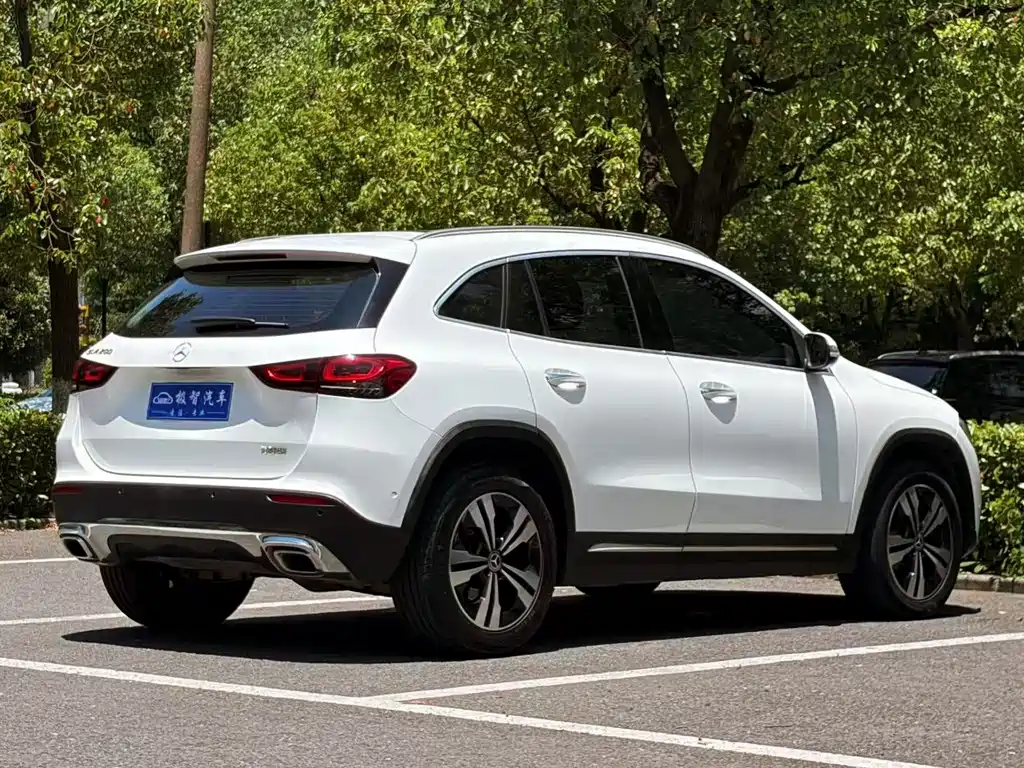 Mercedes GLA 2020 200 купить на сайте DeffCars