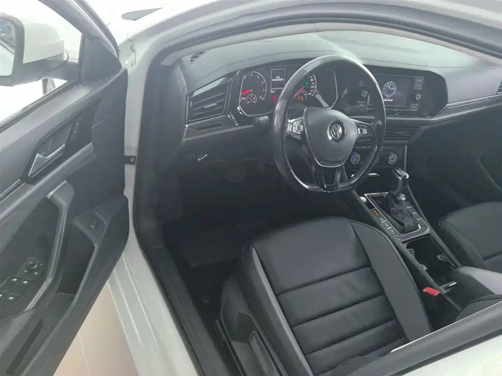 Sagitar 2020 280TSI DSG comfort model National VI купить на сайте DeffCars