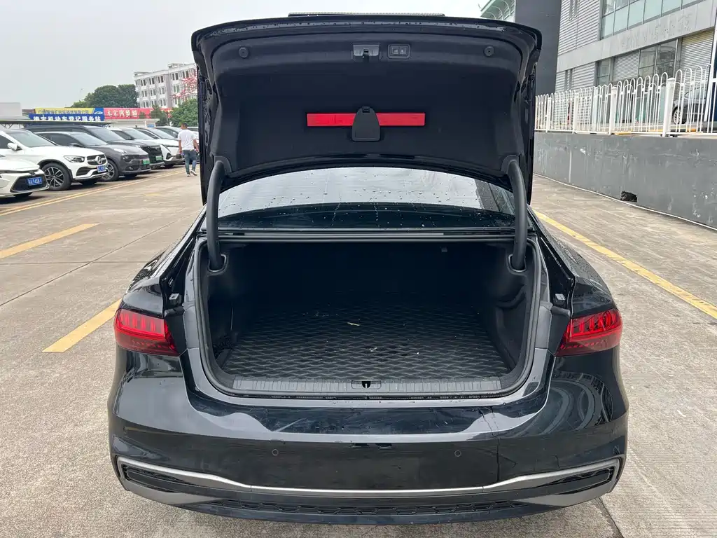 Audi A7L 2024 45 TFSI quattro Black Warrior Edition купить на сайте DeffCars