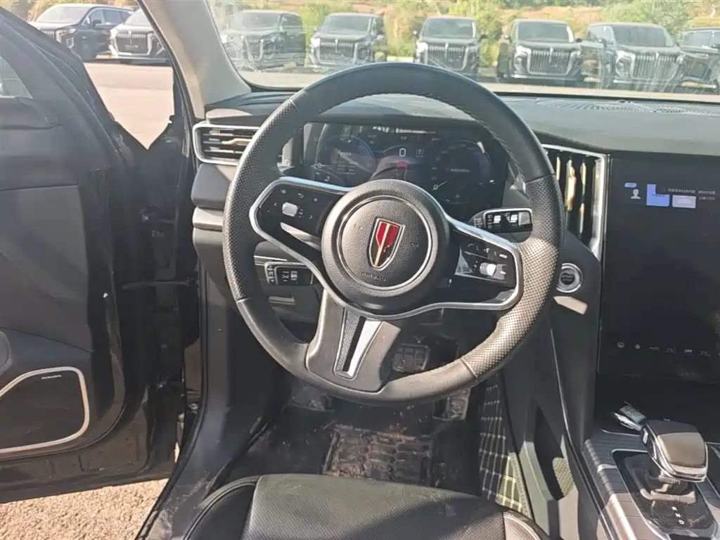 Hongqi HS7 PHEV 2024 2.0T PHEV four-wheel drive Qichang version 7 seats купить на сайте DeffCars