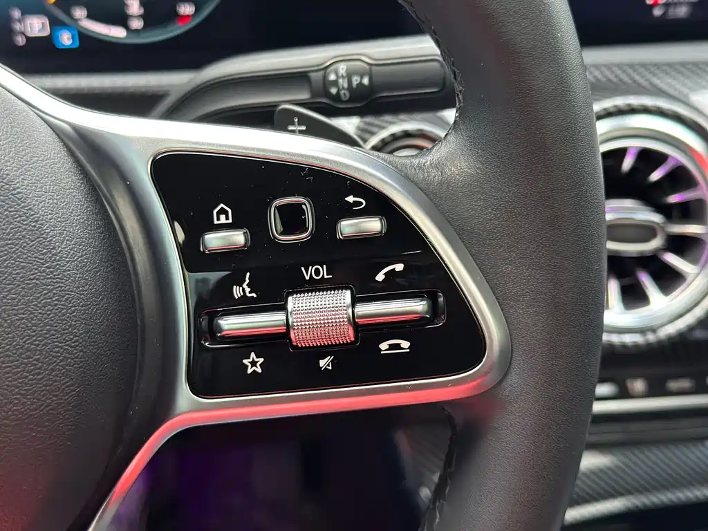 Mercedes-Benz A-Class Imported 2022 Facelift A 200 Dynamic купить на сайте DeffCars