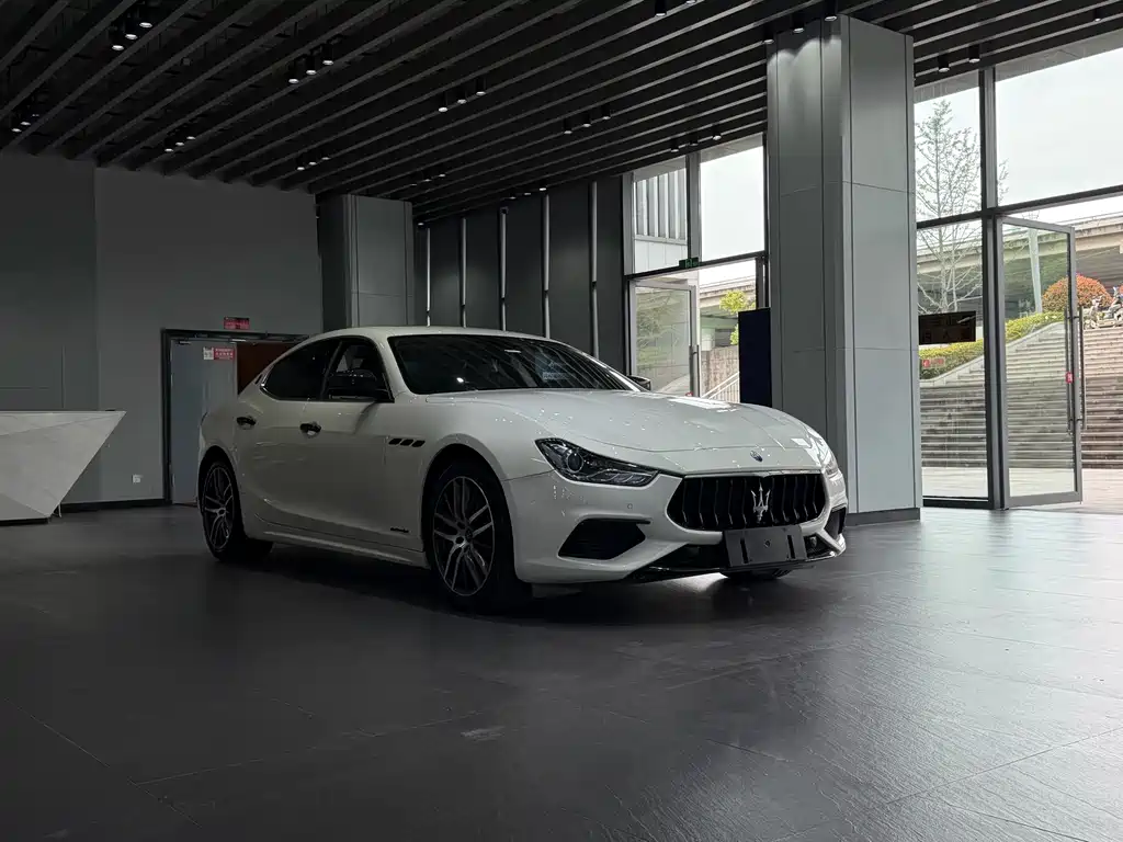 Ghibli 2021 3.0T GranSport купить на сайте DeffCars