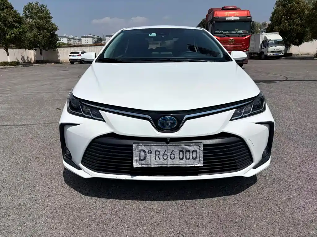 Corolla 2019 Dual Engine 1.8L E-CVT GL-i Pioneer Edition купить на сайте DeffCars