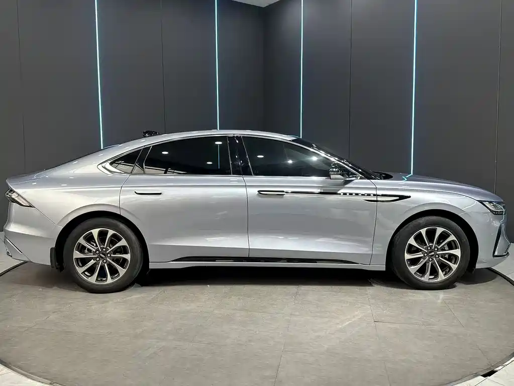 Lincoln Z 2022 i-Exclusive Edition купить на сайте DeffCars
