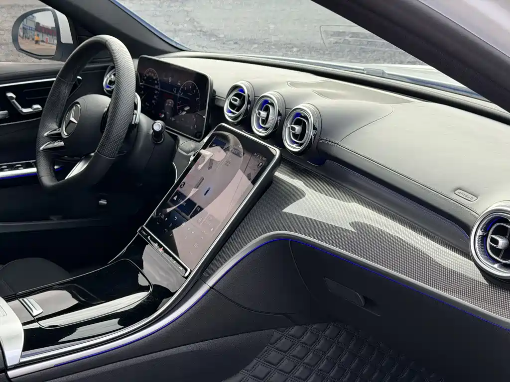 Mercedes-Benz C-Class 2025 C 260 L Sports Edition купить на сайте DeffCars