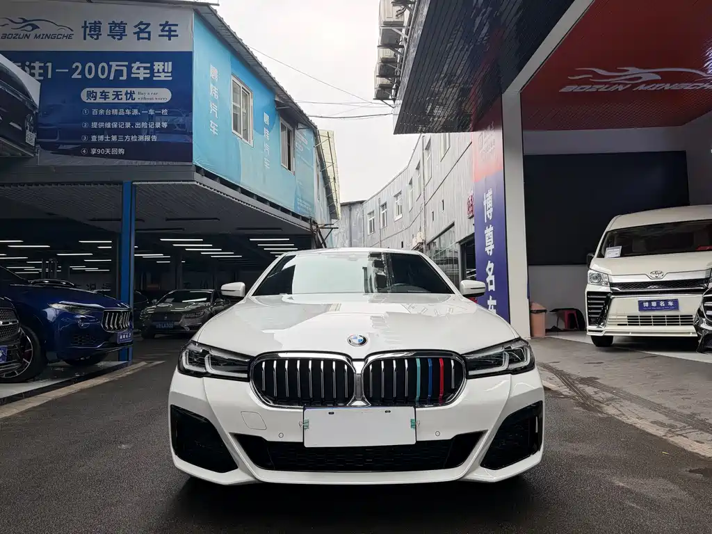 BMW 5 Series 2021 525Li M Sports Package купить на сайте DeffCars
