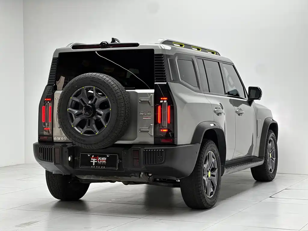 Jietu Traveler 2023 2.0T four-wheel drive crossover PRO+ купить на сайте DeffCars