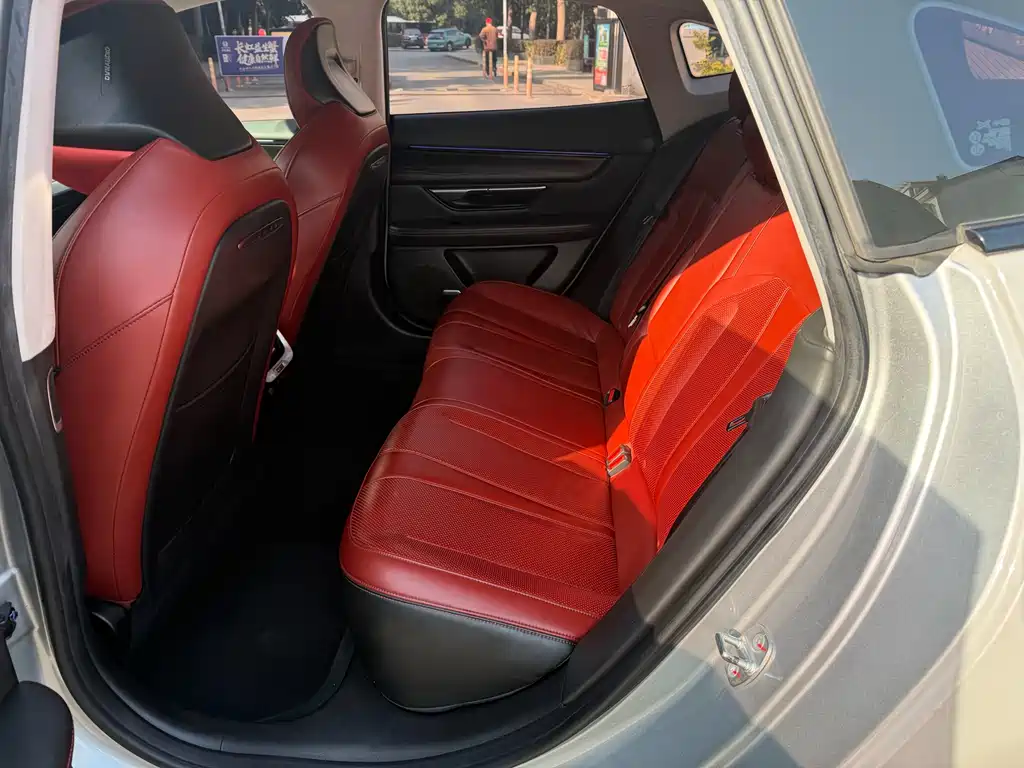 Xpeng P7 2020 rear-wheel drive long-range smart travel version купить на сайте DeffCars