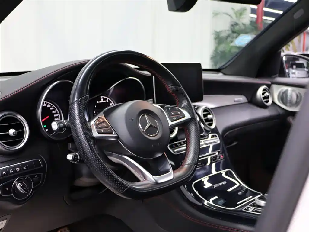 Mercedes-Benz GLC AMG 2017 AMG GLC 43 4MATIC купить на сайте DeffCars