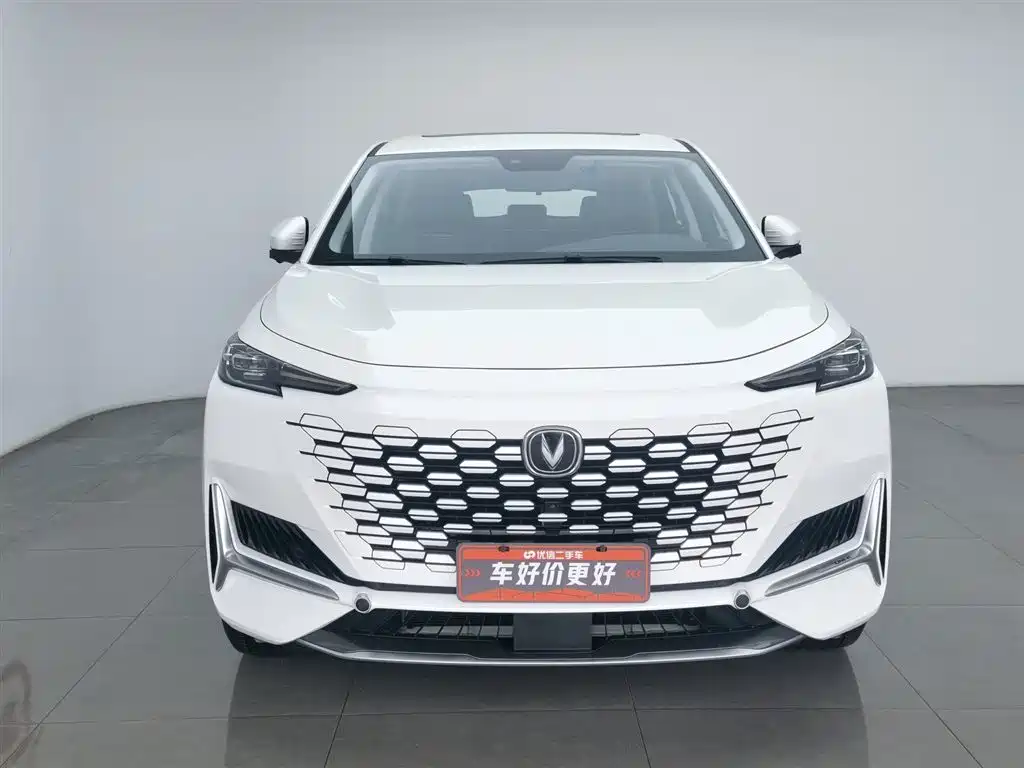 Changan UNI-K 2021 2.0T luxury model купить на сайте DeffCars