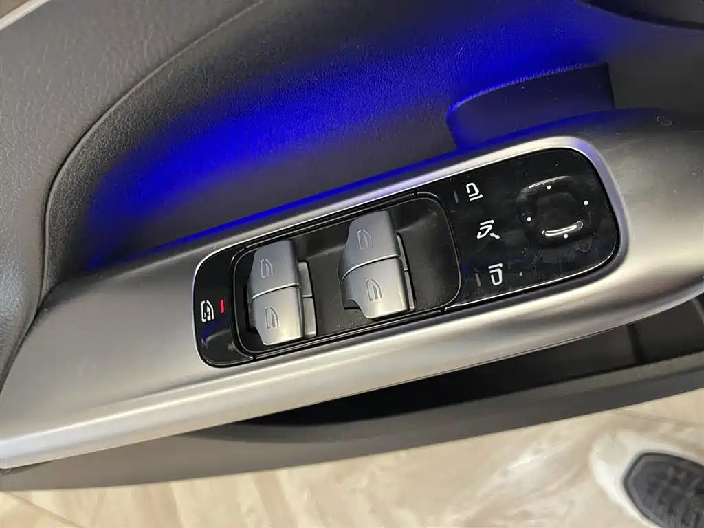 Mercedes-Benz C-Class 2025 C 260 L Sports Edition купить на сайте DeffCars