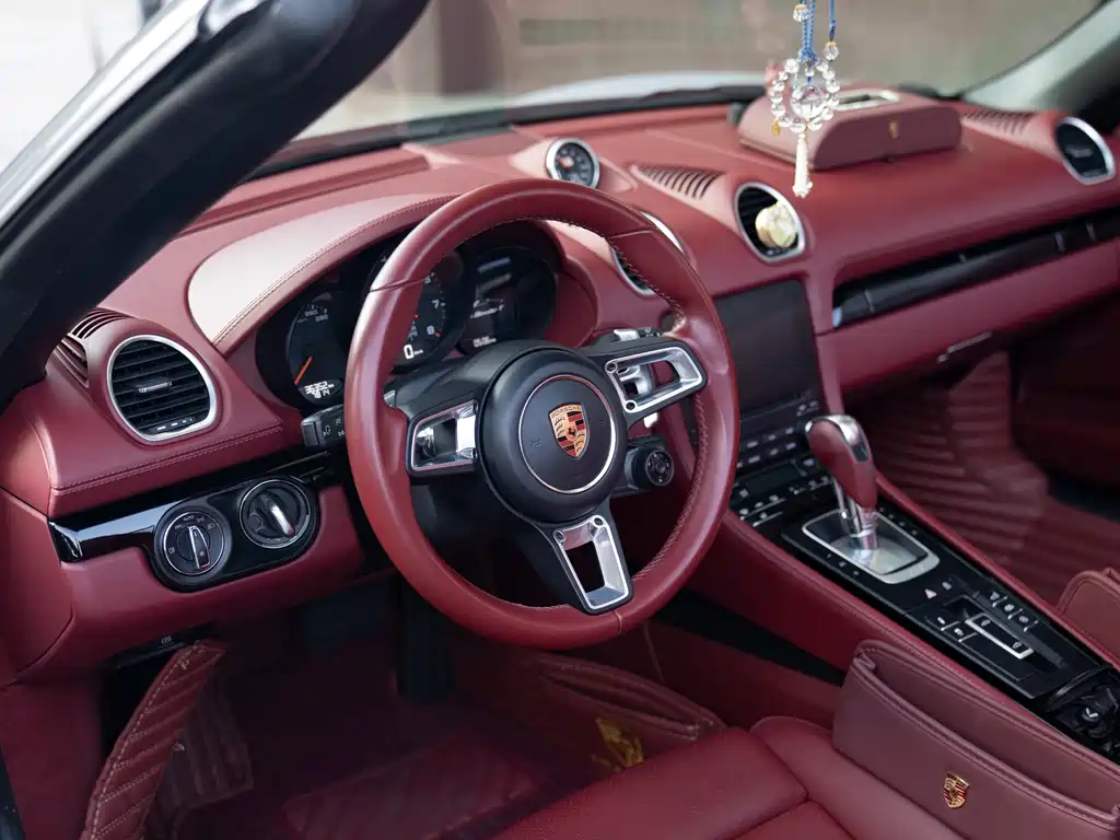 Porsche 718 2022 Boxster T 2.0T купить на сайте DeffCars