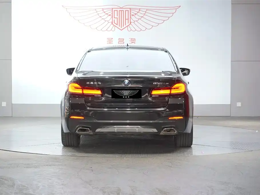 BMW 5 Series New Energy 2022 Model 2 535Le M Sports Package купить на сайте DeffCars
