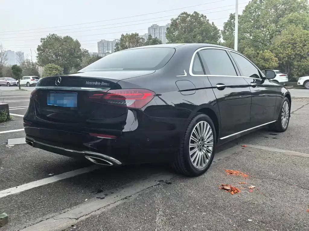 Mercedes-Benz E-Class 2023 E 300 L Luxury Model купить на сайте DeffCars